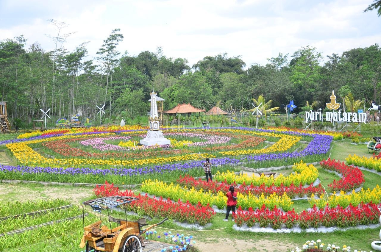 Puri Mataram, Resto dan Wahana Wisata yang Instagramable