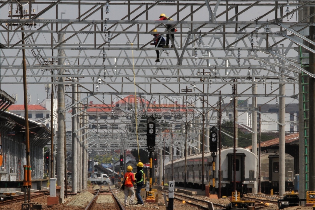 KRL Yogyakarta- Solo akan Diujicoba Akhir Oktober