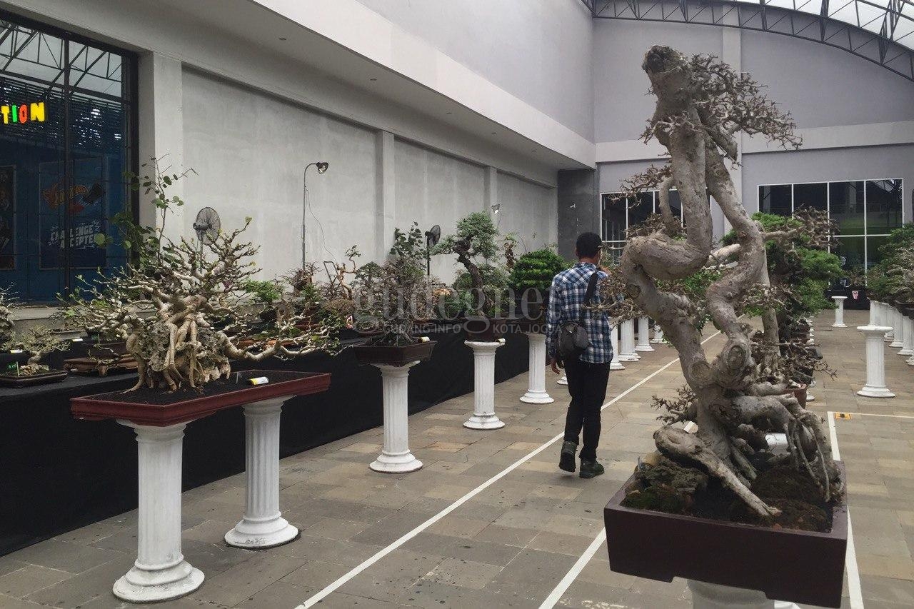 Pameran Bonsai Hiasi Garden SCH