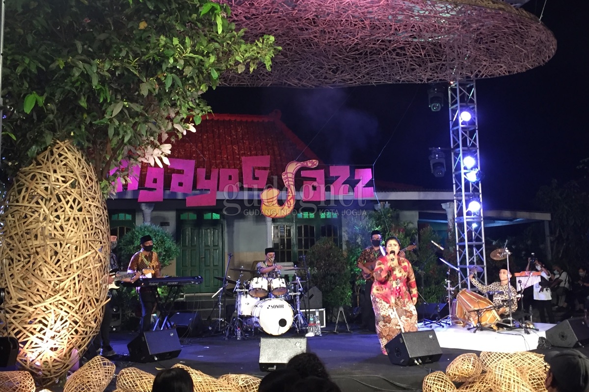 Brayat Endah Laras Suguhkan Lagu Tribute untuk Ngayogjazz 
