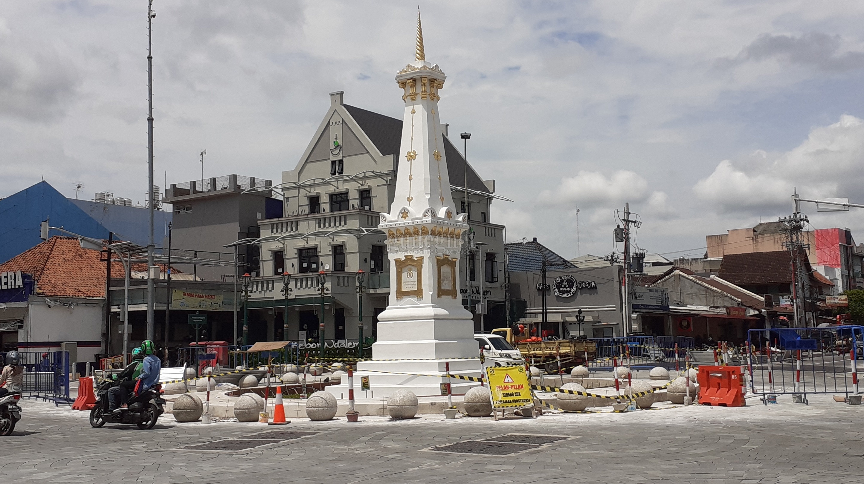 Revitalisasi Tugu Hampir Usai, Lokasi Parkir di Jalan Diponegoro dan Pasar Kranggan