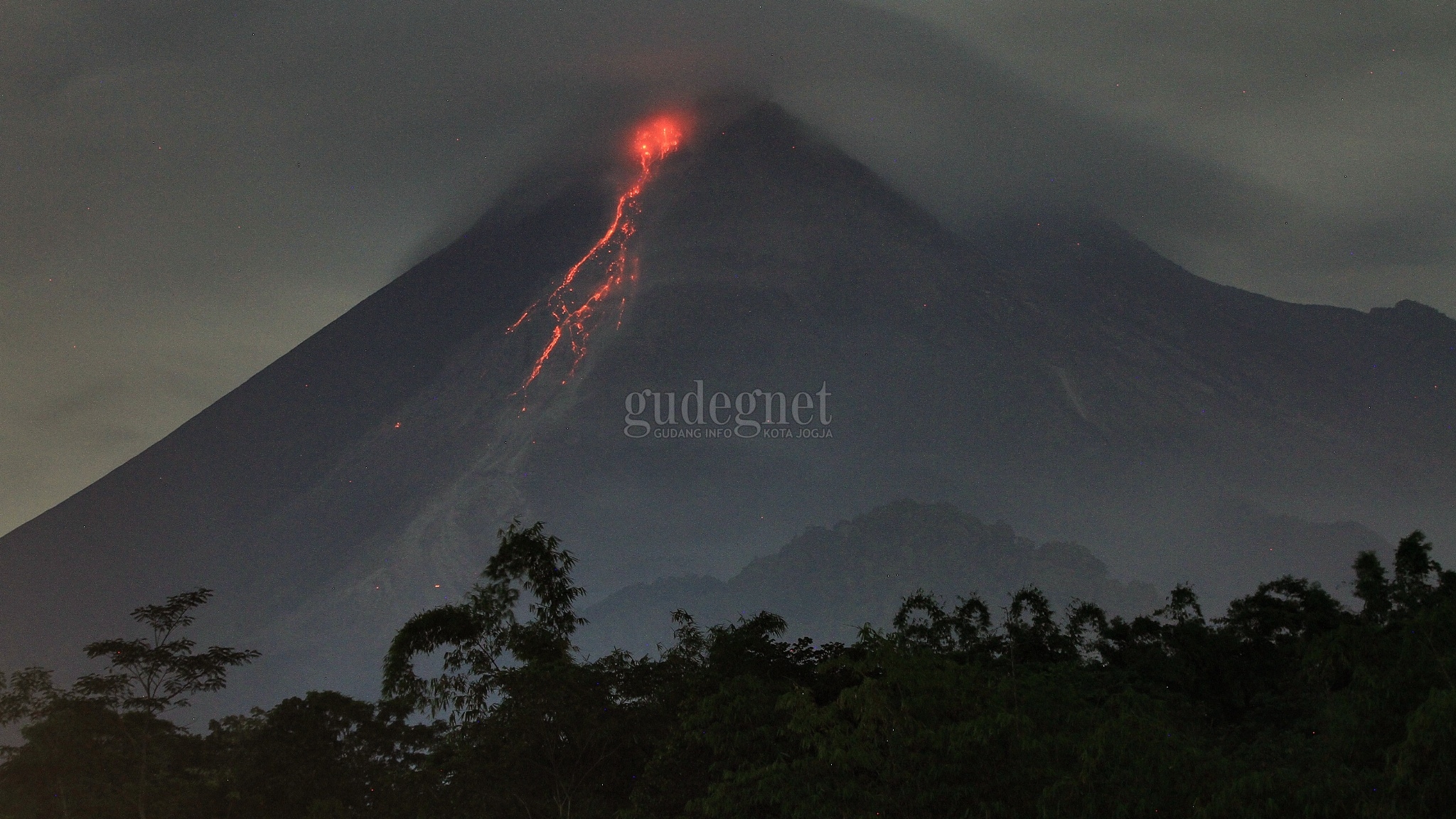 Luncuran Awan Panas Merapi Terjauh Terjadi Hari Ini