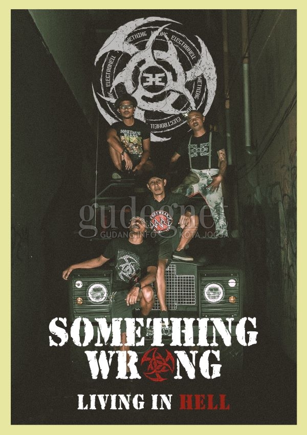 Something Wrong Luncurkan Video Musik 'Living In Hell'