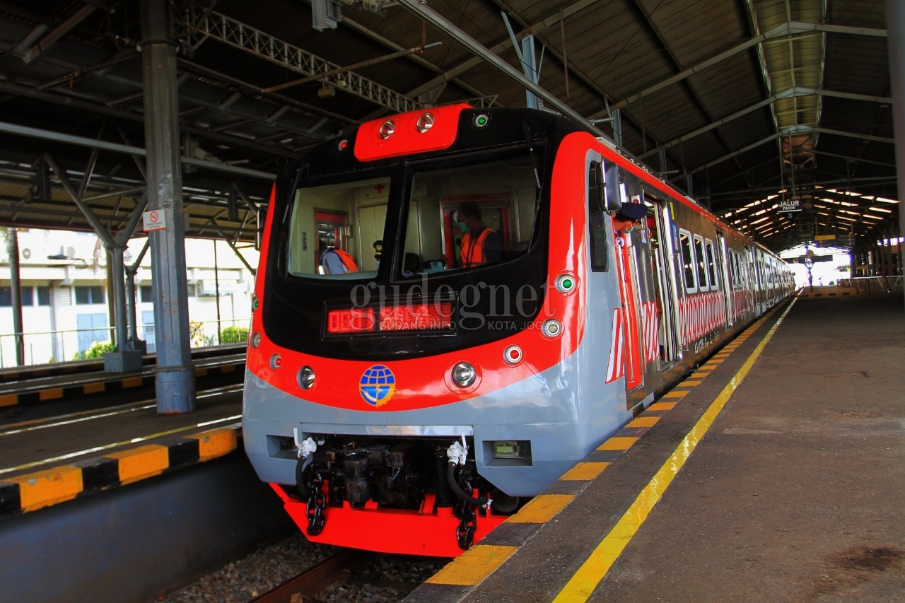 KRL Akan Perpanjang Rute sampai Madiun dan Kutoarjo