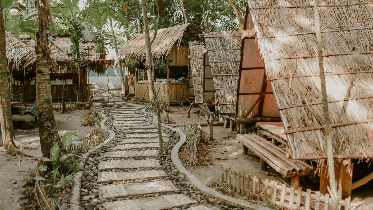 Taman Ingas Kaligawe, Kuliner dan Suasana Asri