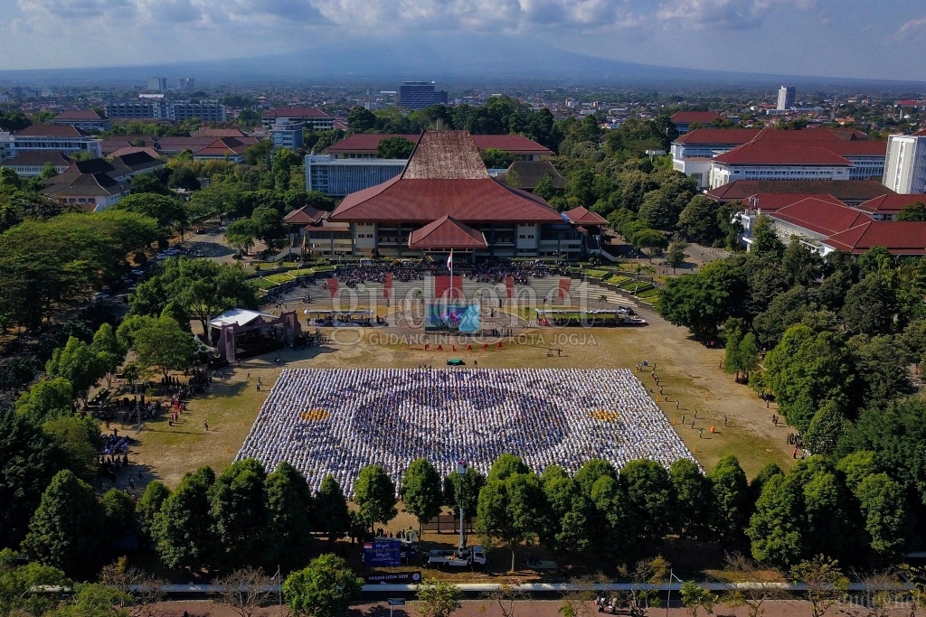 UGM Siap Gelar KBM Bauran Tahun Akademik 2020/2021