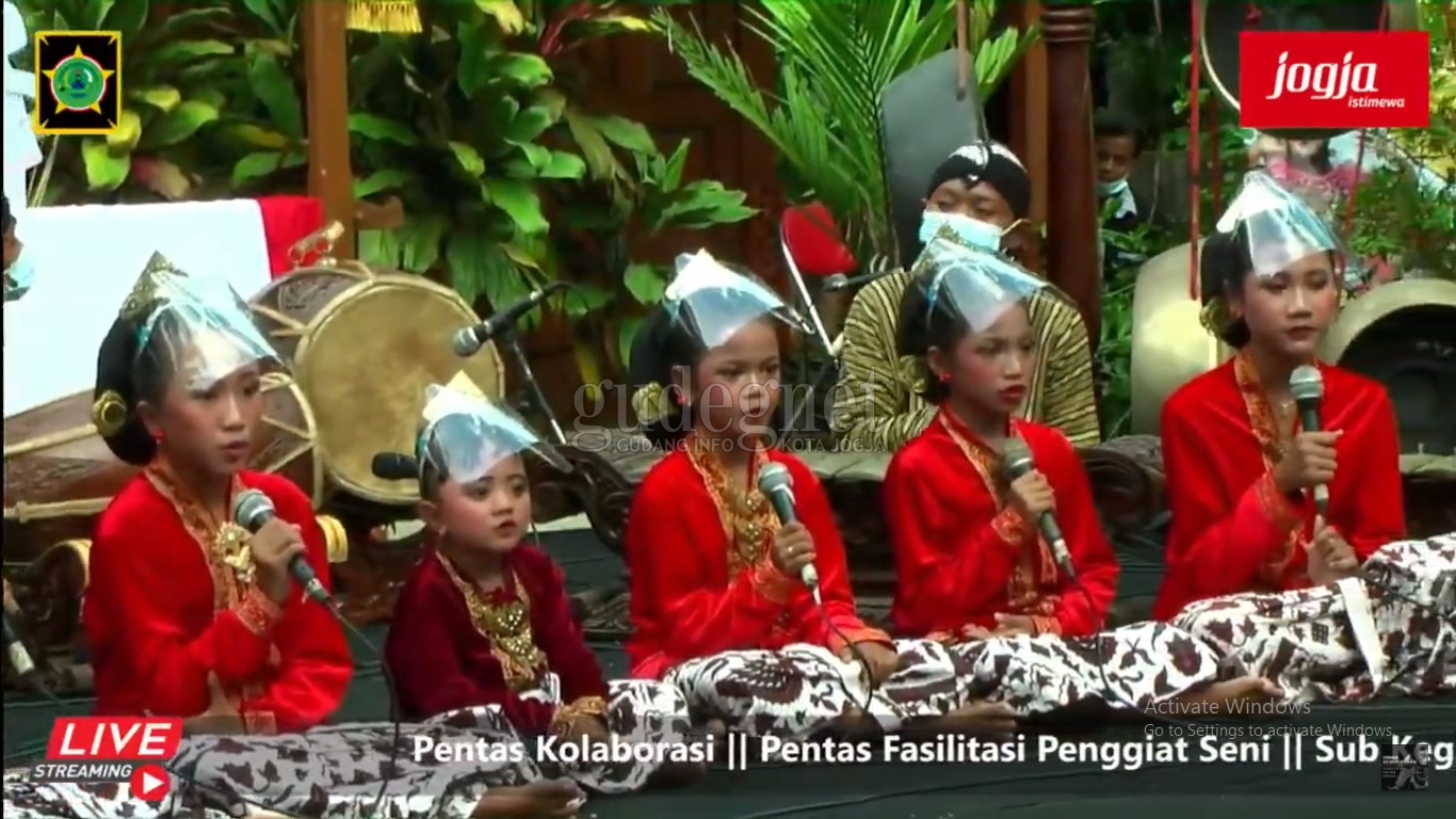 Pentas Kolaborasi Disbud Kulonprogo Tampilkan Karawitan Anak hingga Dalang Milenial