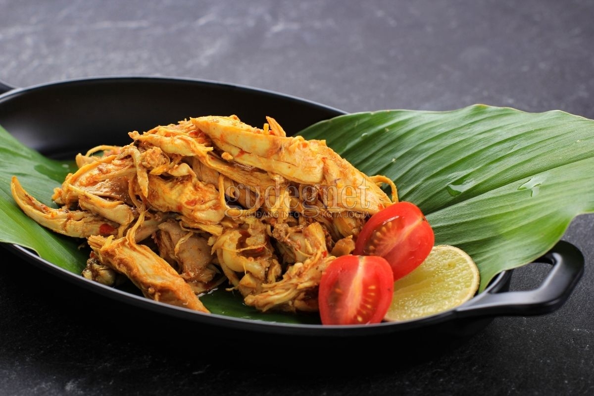 Resep Ayam Suwir Kondangan Pedas, Dijamin Enak