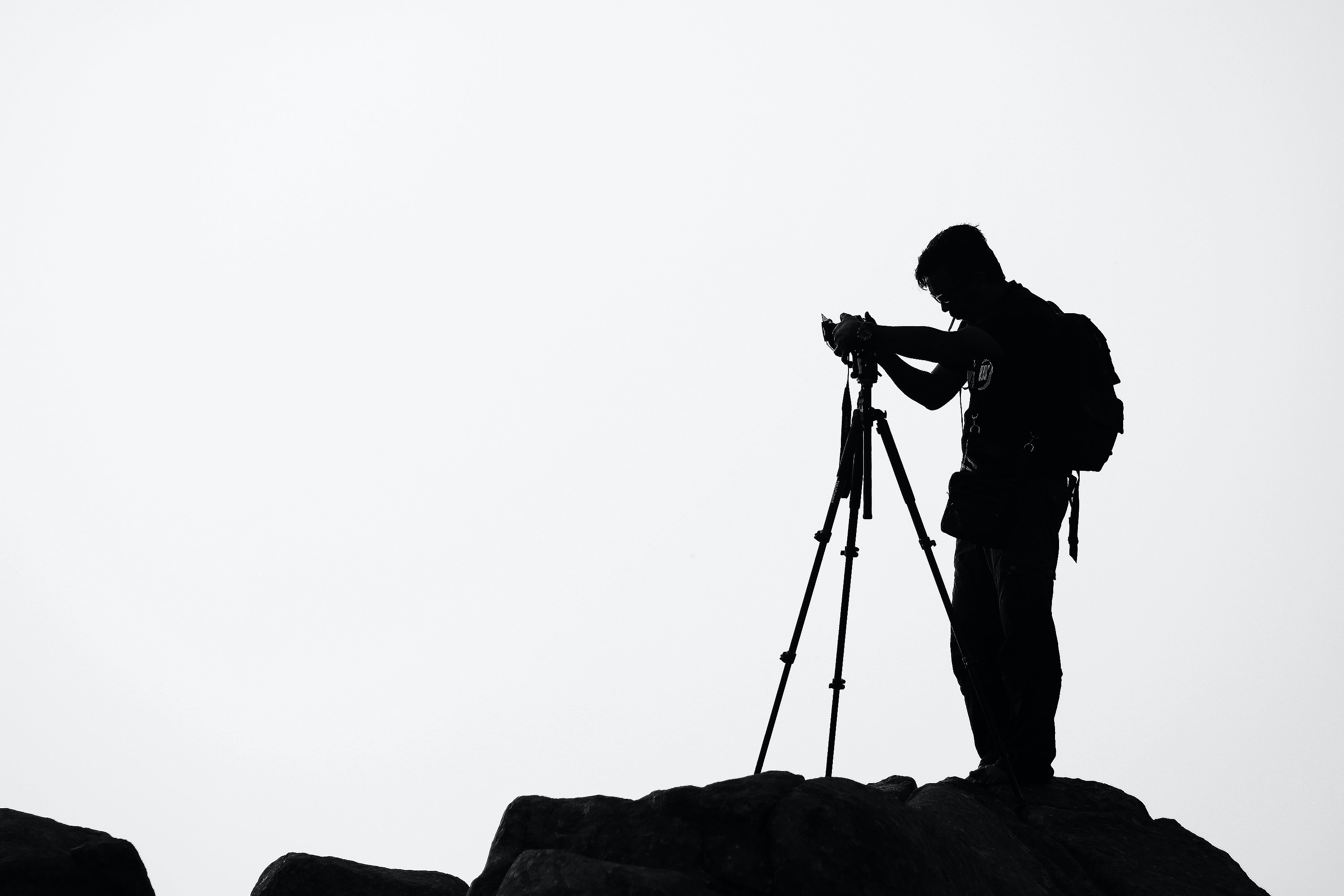 Mau Beli Tripod Untuk Kamera? Simak Dulu Tips Ini