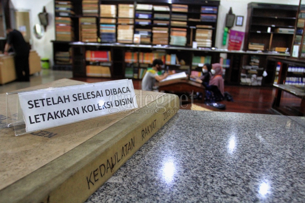 Tingkatkan Minat Literasi, Dinas Perpustakaan Yogya Luncurkan E-Library YK