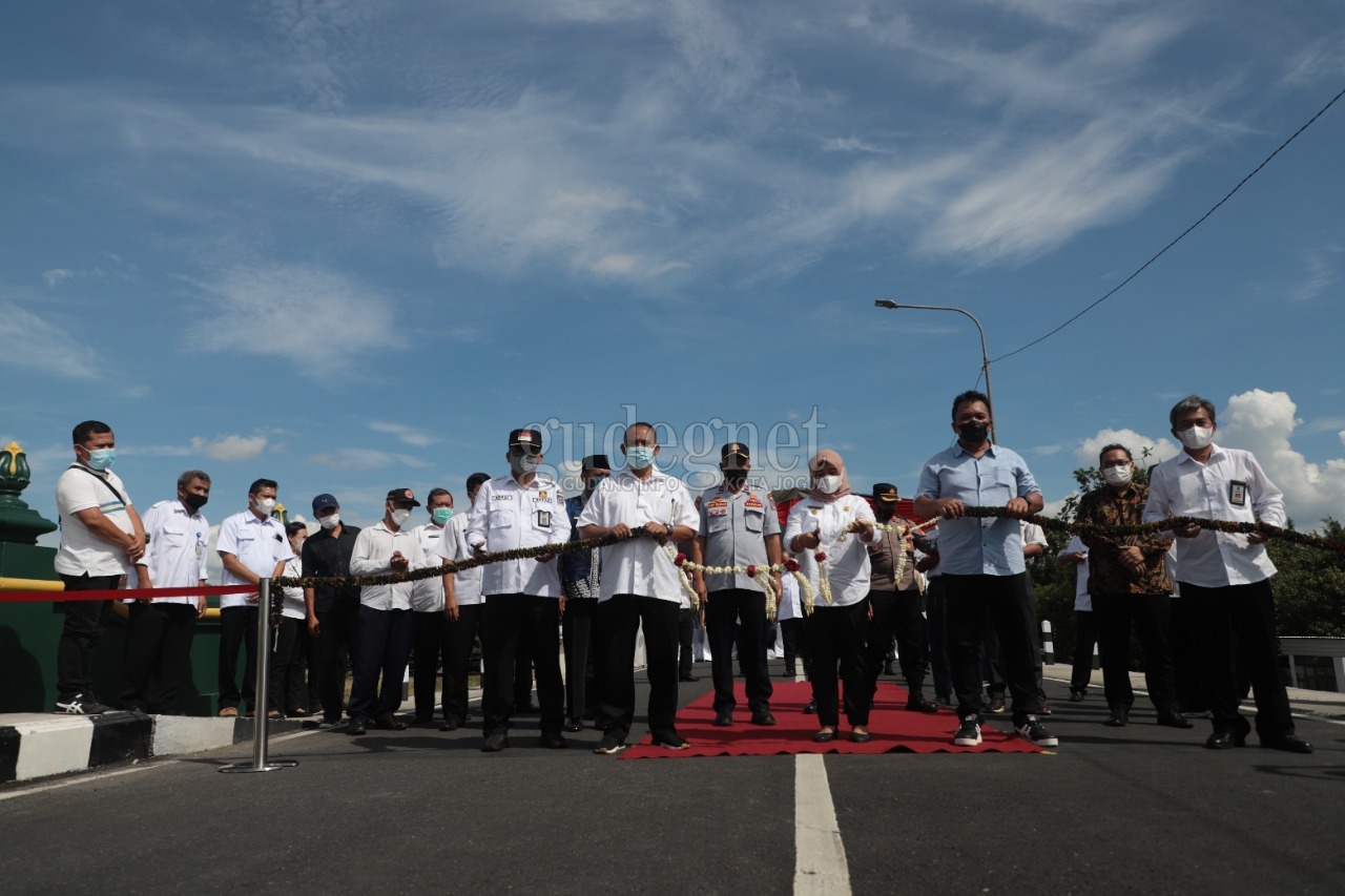 Jembatan Kalimadu Sleman Resmi Beroperasi