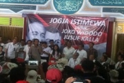 Jokowi Sambangi Yogya, Relawan Muda Turun Tangan