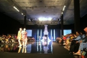 Anak SD Sudah Piawai Membatik dan Tampil di Jogja Fashion Week 2014