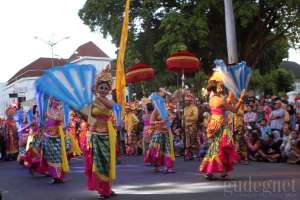 Pawai Festival Kesenian Yogyakarta 2016 Dimeriahkan Kisah Nyi Roro Kidul 