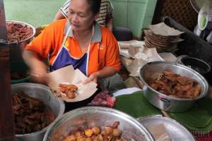 Gudeg Yu Djum, Gudeg Legendaris yang Tetap Laris