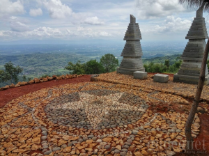 Menanti Senja di Lintang Sewu