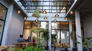 Estuary Cafe: Suasana Mewah dan Hijau di Kali Code