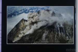 Perkembangan Merapi: Delapan Kali Luncurkan Guguran Lava Pijar
