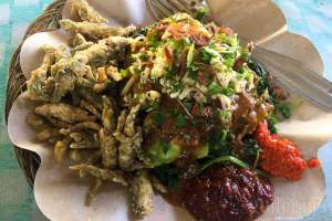 Pecel Wader Pak Bejo yang Nikmat dan 'Kriuk'