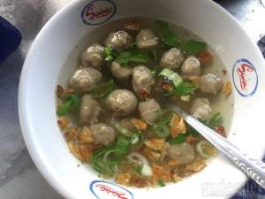 Bakso Kerikil Pak Bowo, Nikmat Murah Meriah, Seporsi Cuma Rp 3000