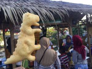 Mau Makan Dinosaurus? Yuk ke FKY