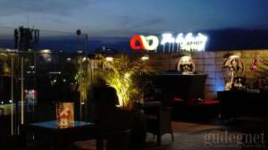 Senja di ''Summer Chill Out'' Infinity Sky Bar Hotel Platinum, Instagenik dan Santai