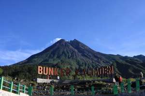 Awal Oktober Merapi Landai, Jaga Jarak Aman 3 Km dari Puncak