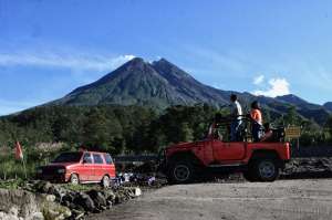 Merapi Landai, Warga Dihimbau Tetap Jaga Jarak Aman 