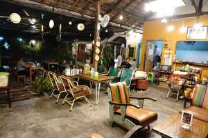 Djoyo Kitchen: Tempat Kongko Gaya Vintage