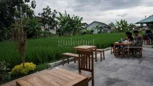Lima Tempat Ngopi dengan Pemandangan Sawah