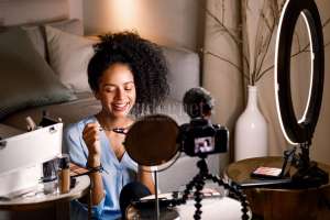 Tips Menjadi Youtuber Kondang
