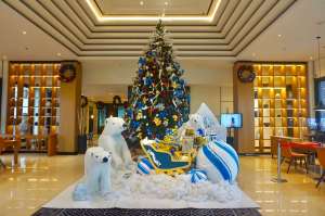 Sheraton Mustika Yogyakarta Adakan Christmas Tree Lighting Ceremony